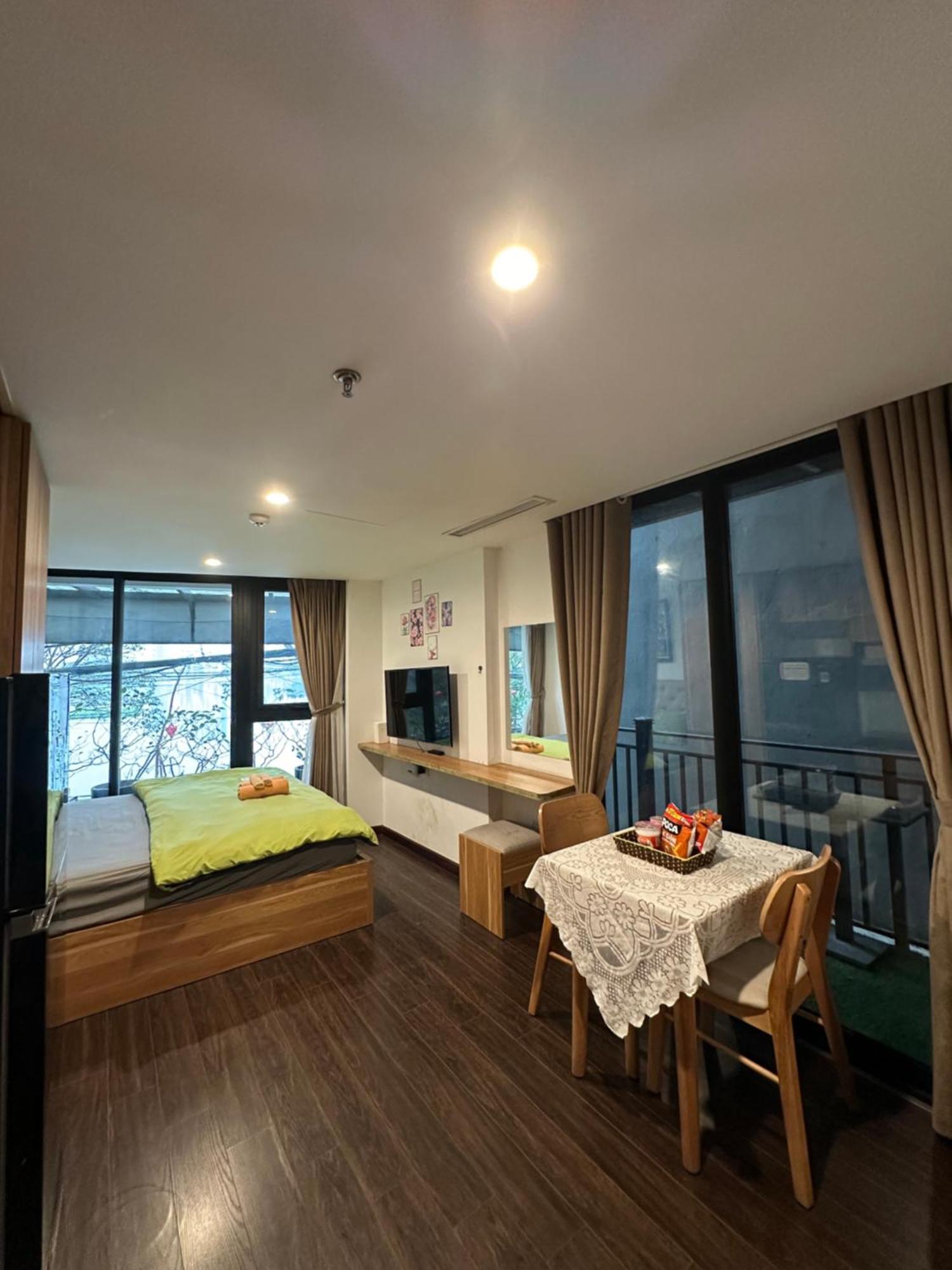 Windy Lakeview Studio Ha Noi Hanoi Exterior photo