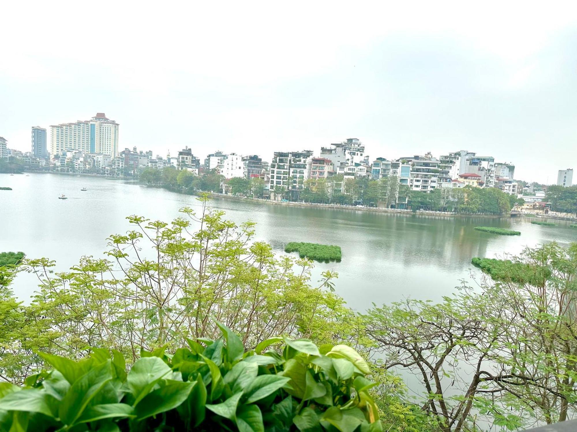Windy Lakeview Studio Ha Noi Hanoi Exterior photo